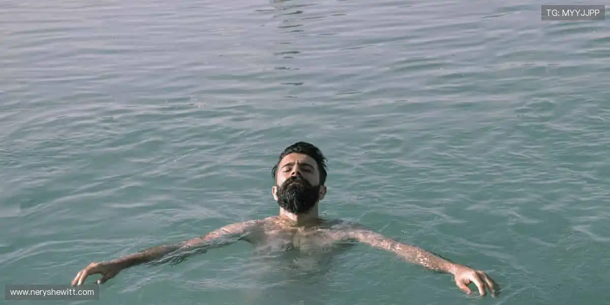 全景捕鱼游戏空间：海量房间自由切换，社交互动不再孤单